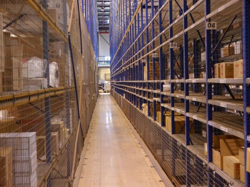 Audit de maintenance et montage des racks à palettes à Bourges